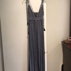 Ladies maxi dress